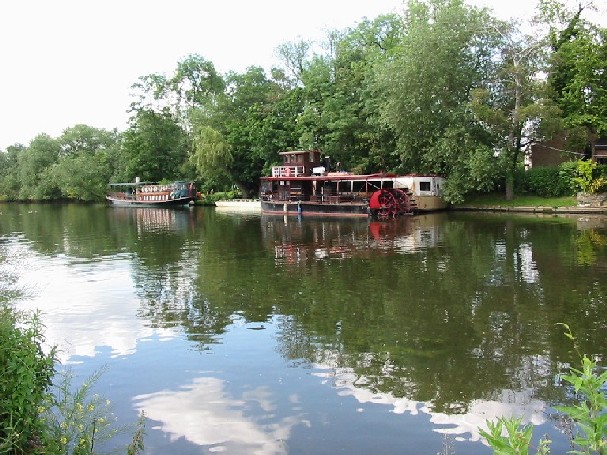 Image of Thames River at Runneymede