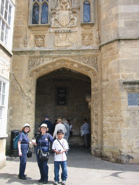 Image of One Gate to Wells Cathedral