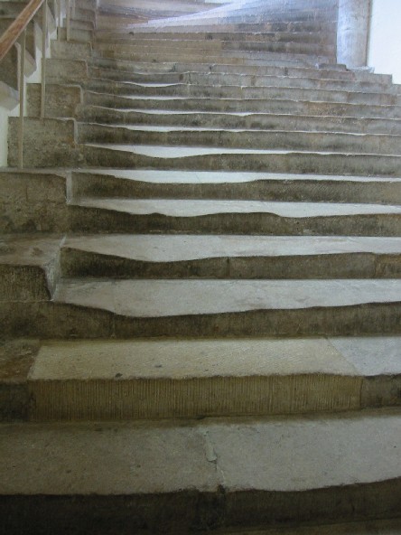 Image of Steps to
Chapter House