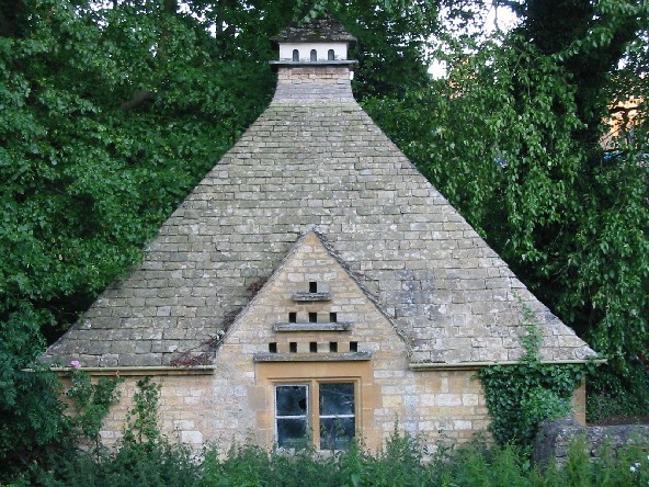 Image of Dovecote in 
Blockley